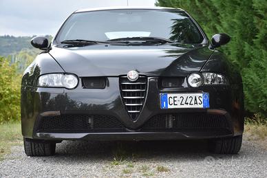 Alfa Romeo 147 GTA 3.2 v6