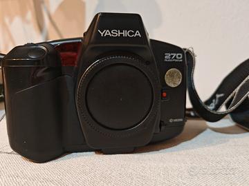 Yashica analogica autofocus 270+flash+ 2 obiettivi