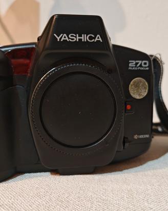 Yashica analogica autofocus 270+flash+ 2 obiettivi