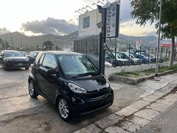 Smart ForTwo 1000 52 kW coupé pure