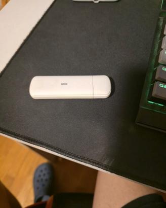Chiavetta USB ZTE MF833U1