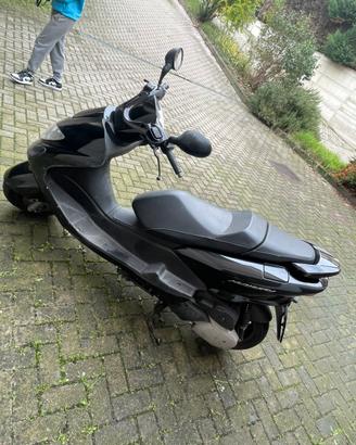 Scooter yamaha majesty 2009