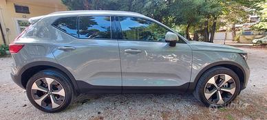 VOLVO XC 40 B3 ULTIMATE PLUS 2.0 IBRIDO 163 CV AUT