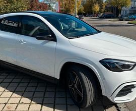Mercedes-benz GLA 200 d Automatic Premium AMG LINE