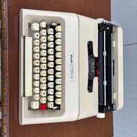 Macchina da scrivere