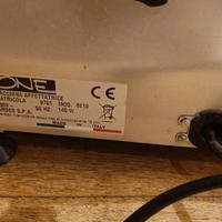 Affettatrice usata Ardes One 8210