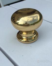 Pomolo ottone nuovo per porta ingresso