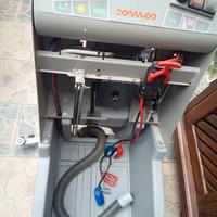 Macchina lavapavimenti