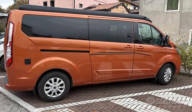 Minivan Font Vendome XCAPE FXL 540