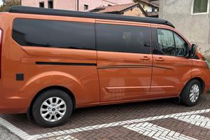 Minivan Font Vendome XCAPE FXL 540