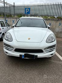 PORCHE CAYENNE