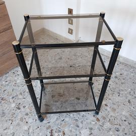 Carrello con ruote in metallo e ottone, vetri fumè