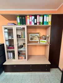Mobile ufficio/soggiorno con vetrina e libreria