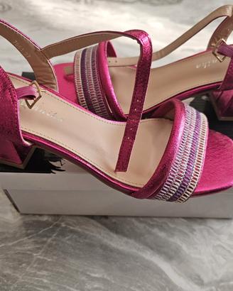 Sandali donna fucsia metallizzato con tacco 37