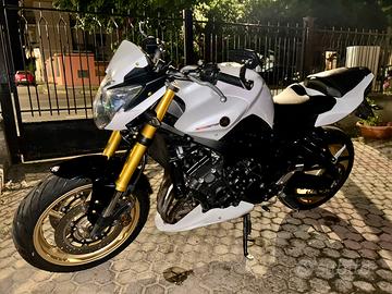 YAMAHA FZ8 2011