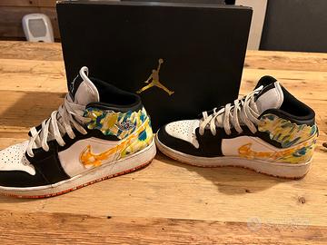 Air Jordan 1 MID SE (GS)