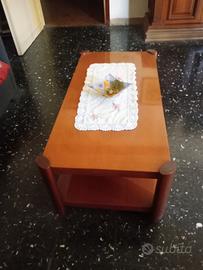 Tavolino da fumo in legno