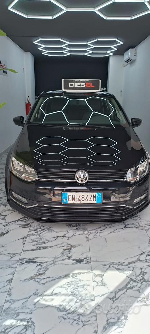 Volkswagen Polo 2014 photo 2