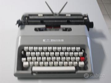 Macchina da scrivere