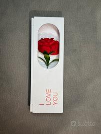 Scatola  con i fiori
