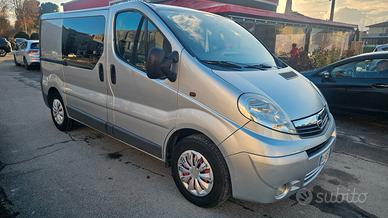 Opel Vivaro 27 2.0 CDTI 120CV PC-TN Furgone Vetrat