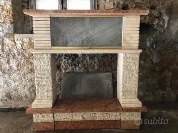 Rivestimento Camino in Marmo - Stile Classico