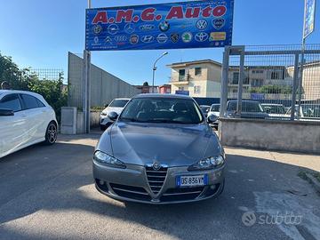 Alfa Romeo 147 1.9 JTD (120) 88 KW 5 porte Distinc