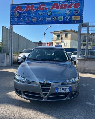 Alfa Romeo 147 1.9 JTD (120) 88 KW 5 porte Distinc