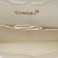 Chanel Borsa Media in pelle bianca di agnello