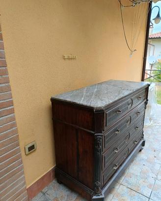 Comò antico