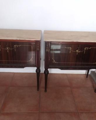 Coppia di comodini vintage