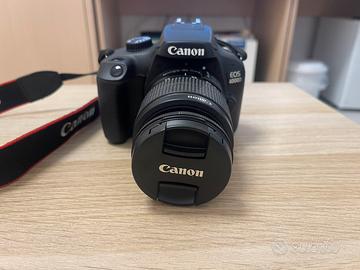 Canon EOS 4000D pari al nuovo