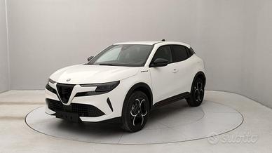ALFA ROMEO Junior 1.2 ibrida Speciale 145cv edct