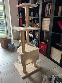 Tiragraffi per Gatti h 130 cm con Cuccia e Giochi
