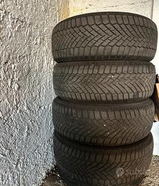 Pnuematici  Yokohama  185/55 R15