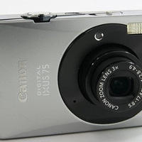 Canon Digital IXUS 75 / PowerShot SD750 / Vintage