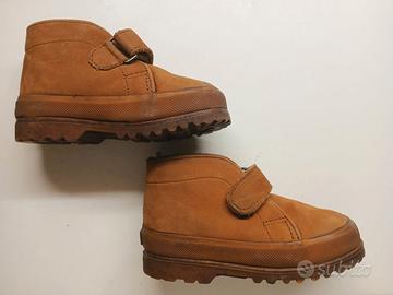 Scarpe bimbo polacchine in camoscio con velcro Sup