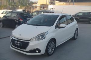 Peugeot 208 BlueHDi 75 5 porte Allure - 2015