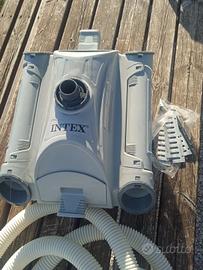 Robottino intex 
