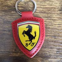 Ferrari portachiavi in pelle