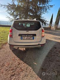 Dacia duster 4x4 gpl