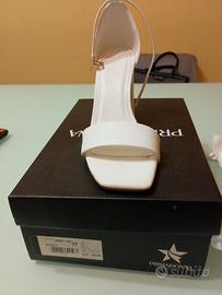 Scarpe nuove
