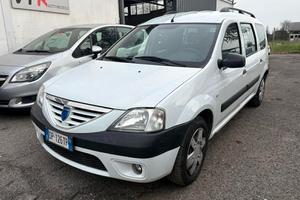Dacia Logan MCV 1.6 16V 5 posti Lauréate