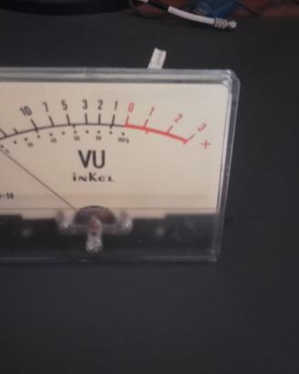 vu meter analogico