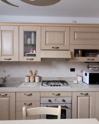Cucina completa di tutto Come nuova