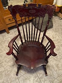 Sedia a dondolo vintage