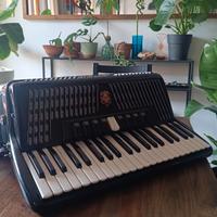 Fisarmonica Scandalli 120 bassi