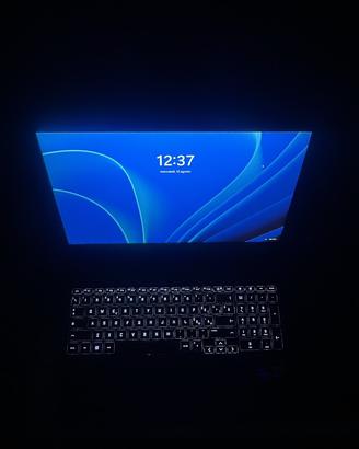 Hp victus fa1002nl RTX 4060 i7 13700h