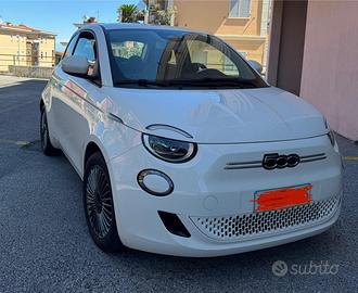 Fiat 500 elettrica - 13.500 - aprile 2022