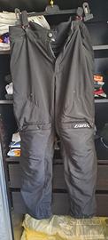Pantaloni Moto marca Dainese con protezioni 